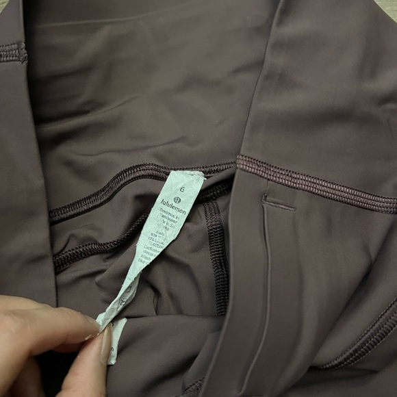 Lululemon Speed limit crop 23” cherry cola - Picture 3 of 4